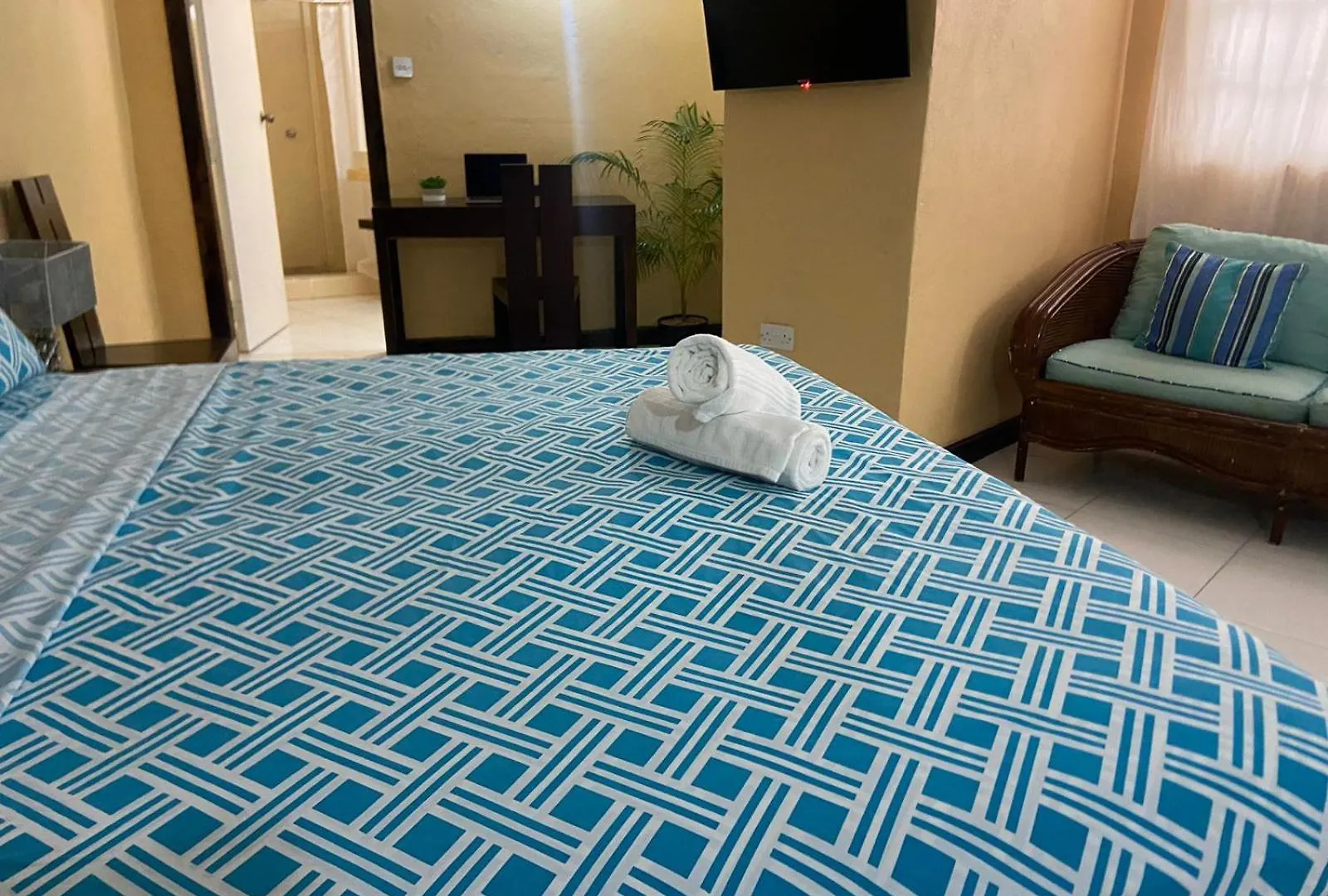 Bay Heights Escape Aparthotel - Unique Stays Rodney Bay
